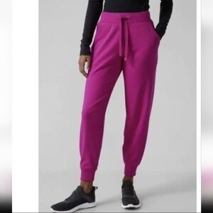 Athleta Triumph Jogger Electric Fuchsia Small